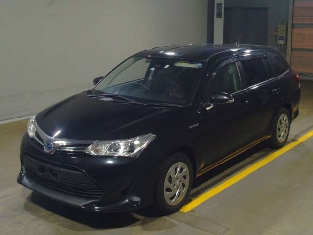 489 Toyota Corolla fielder NKE165G 2018 г. (TAA Yokohama)